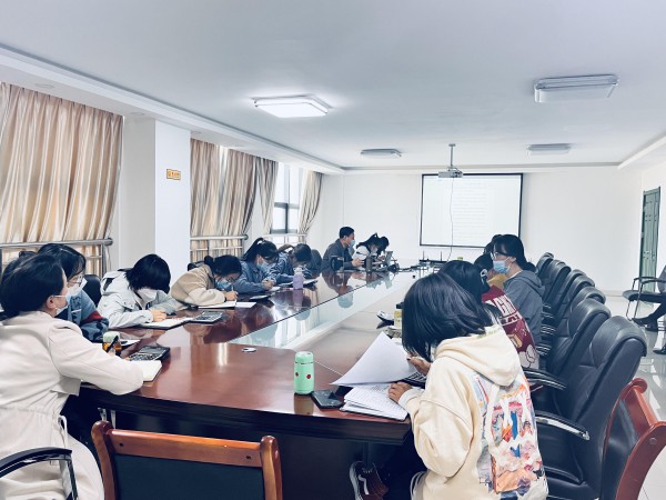 甘肃建投新能源公司  组织开展财务人员专业知识培训