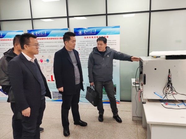甘肃建投新能源公司赴兰州交通大学进行校企合作业务洽谈